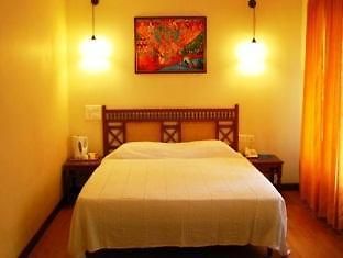 Hotel Aramana Kochi Exteriör bild